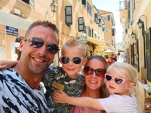 Met de familie in Corfu stad